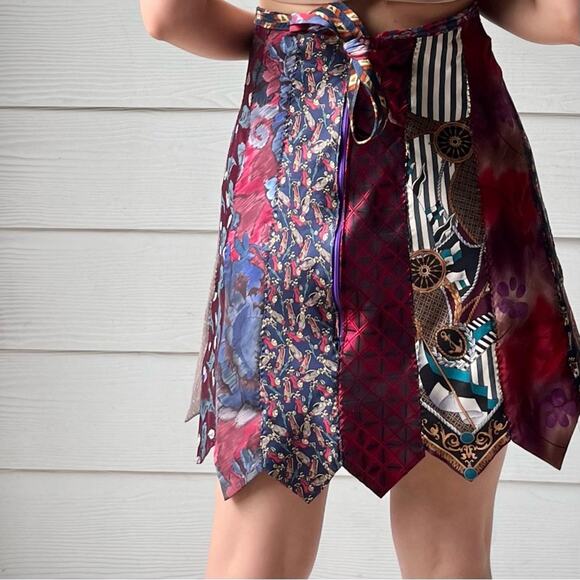 100% Silk Handmade Ties Skirt SKU 06181 - Picture 12 of 16